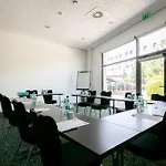 Отель Express - Odysseum By Ihg Монпелье