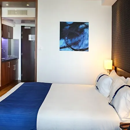 Hotel Express - Odysseum By Ihg 3*