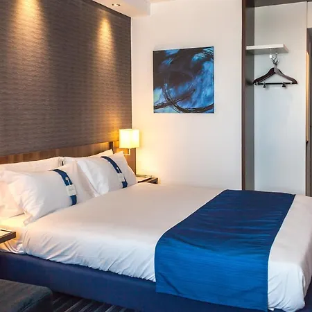 Express - Odysseum By Ihg Hotel