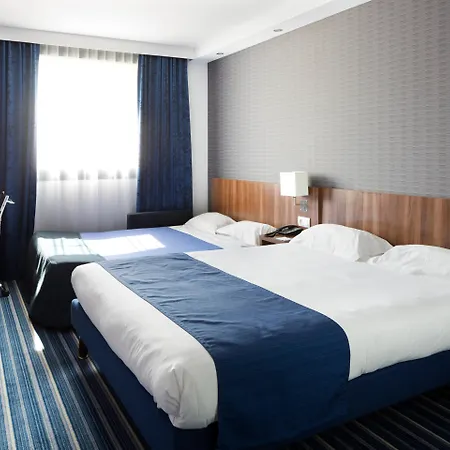 Express - Odysseum By Ihg Hotel