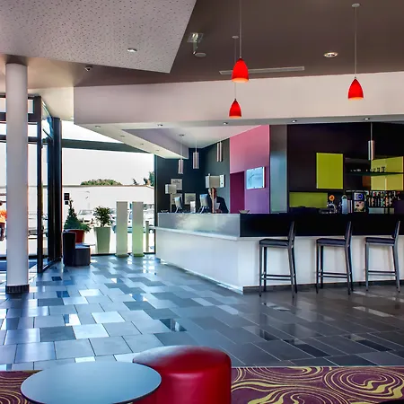 Hotel Express - Odysseum By Ihg