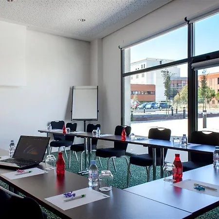 Hotel Express - Odysseum By Ihg