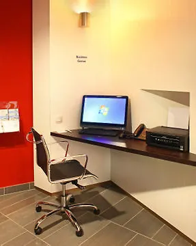 Express - Odysseum By Ihg Hotel